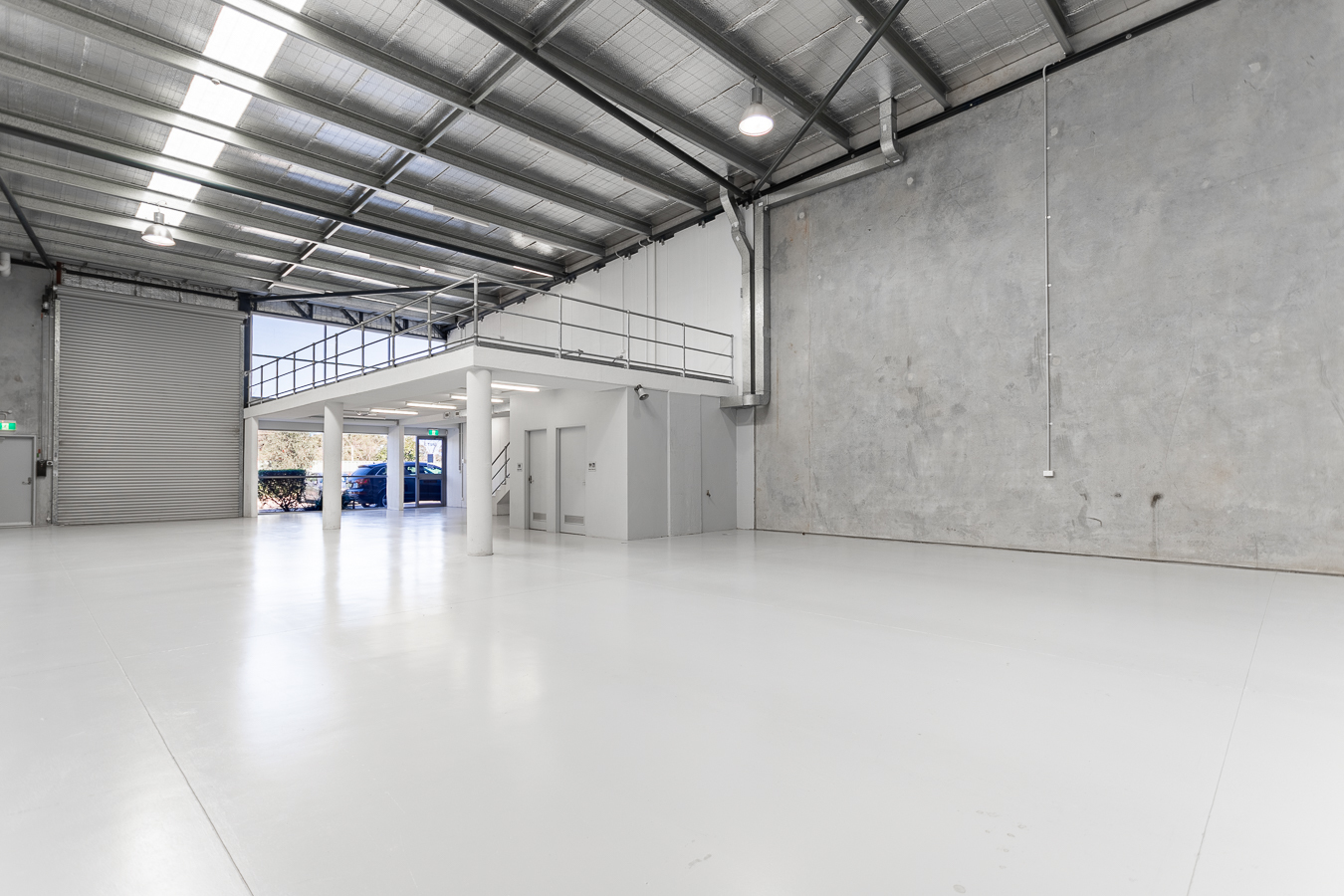 Industrial vacancy tightens